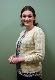 Headshot of female nurse practitioner Alicia Crane